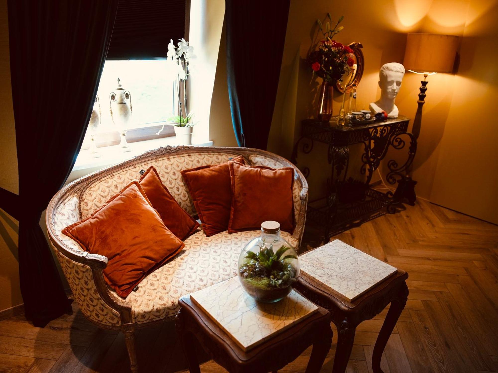 L'Amarante Chambres D'Hotes Ou Gite Citadin Тё Экстерьер фото