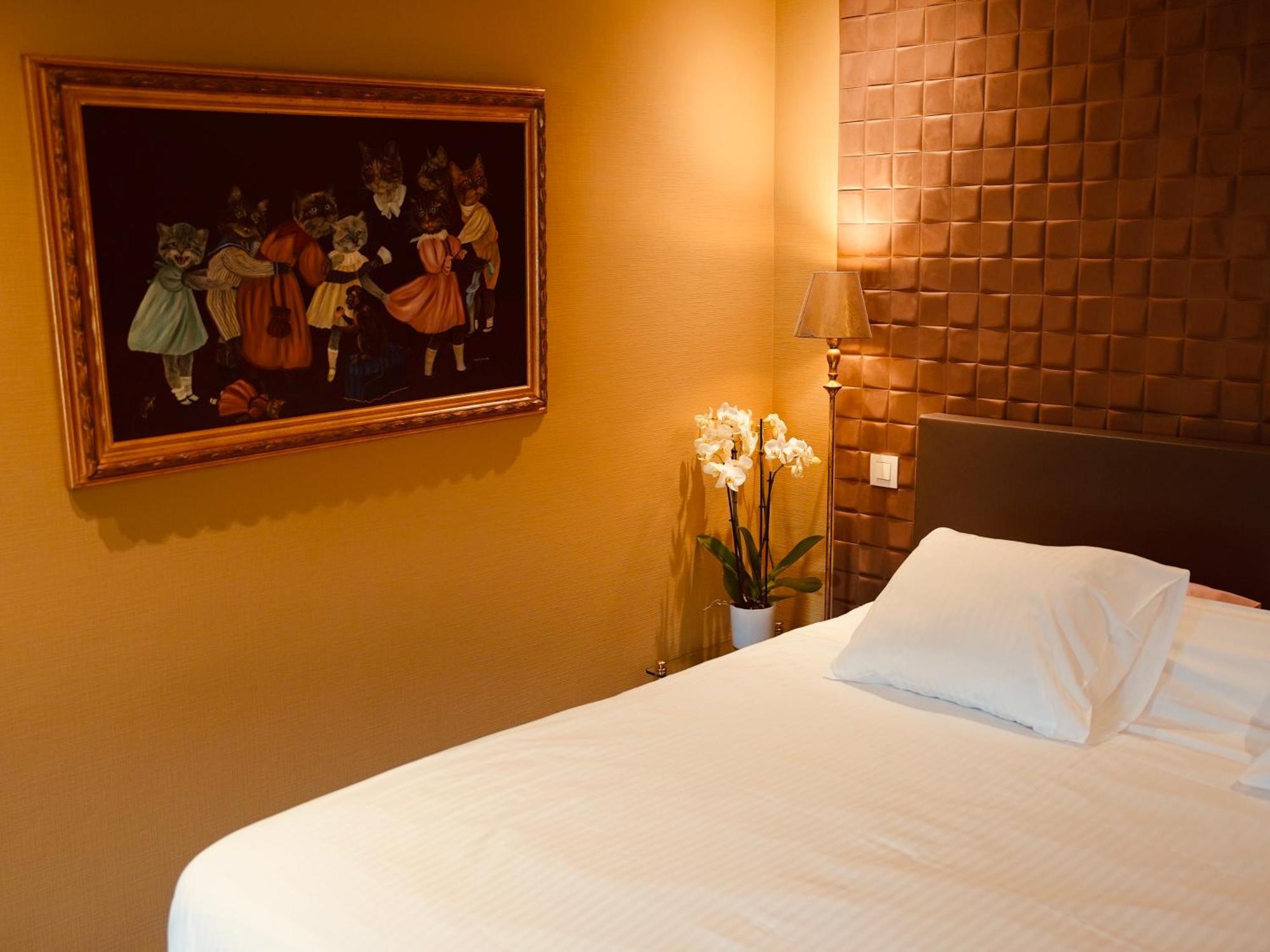 L'Amarante Chambres D'Hotes Ou Gite Citadin Тё Экстерьер фото